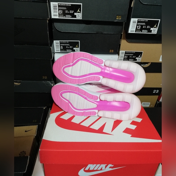 NIKE AIR MAX 270S PREMIUM EDITION WOMEN'S US SIZE 7.5 BRAND NEW IN BOX - Picture 4 of 12